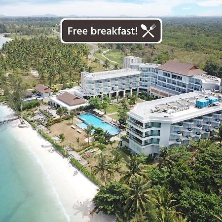 Hotel Santika Premiere Beach Resort Belitung Sijuk Exterior foto